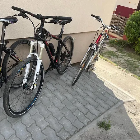 Apartamento Eoetvoes Cegléd