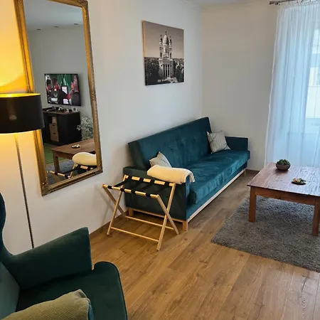 Eoetvoes Apartment