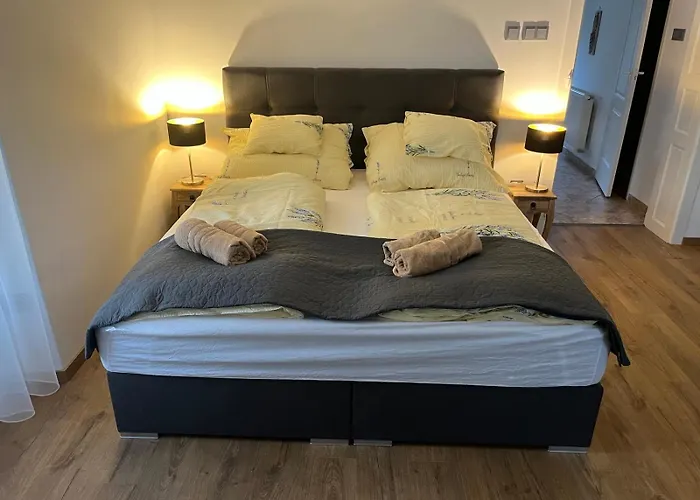 Eoetvoes Apartamento